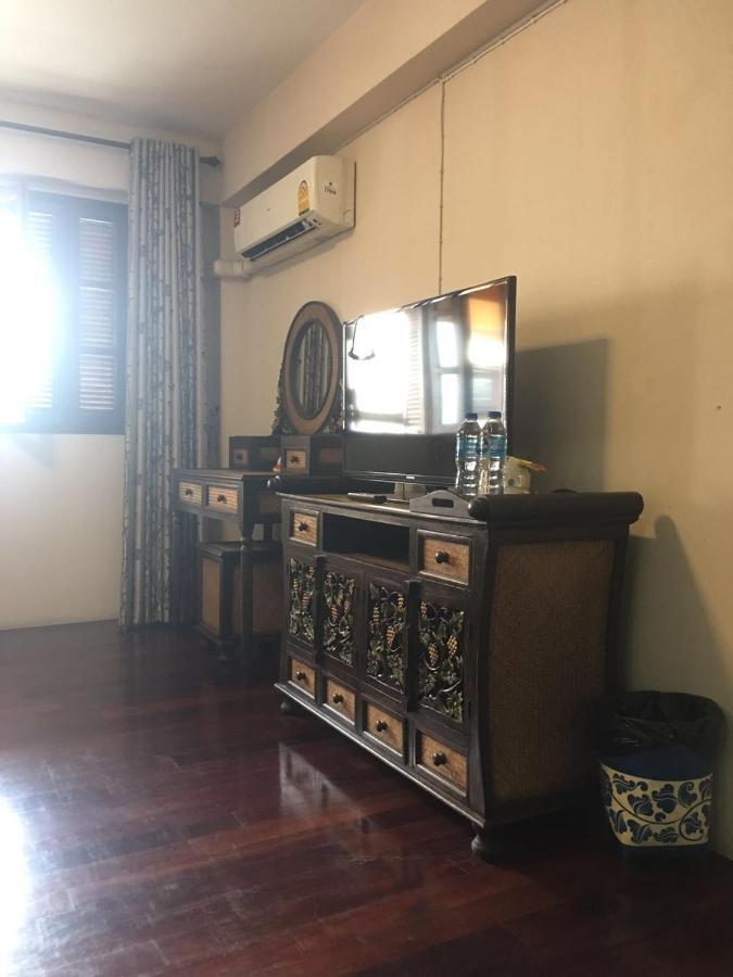 Hotel Relax@Wualai Chiang Mai Zewnętrze zdjęcie